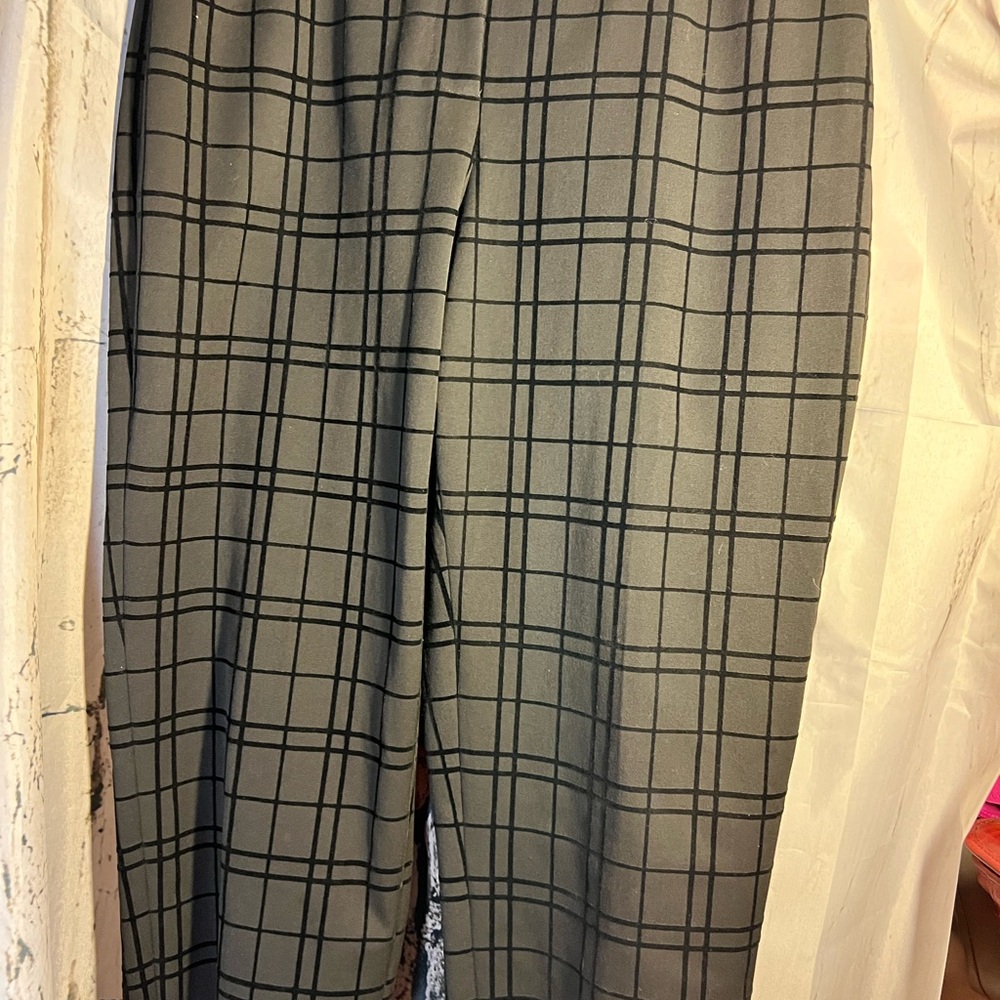 Talbots Gray Trousers with Classic Grid velvet Design